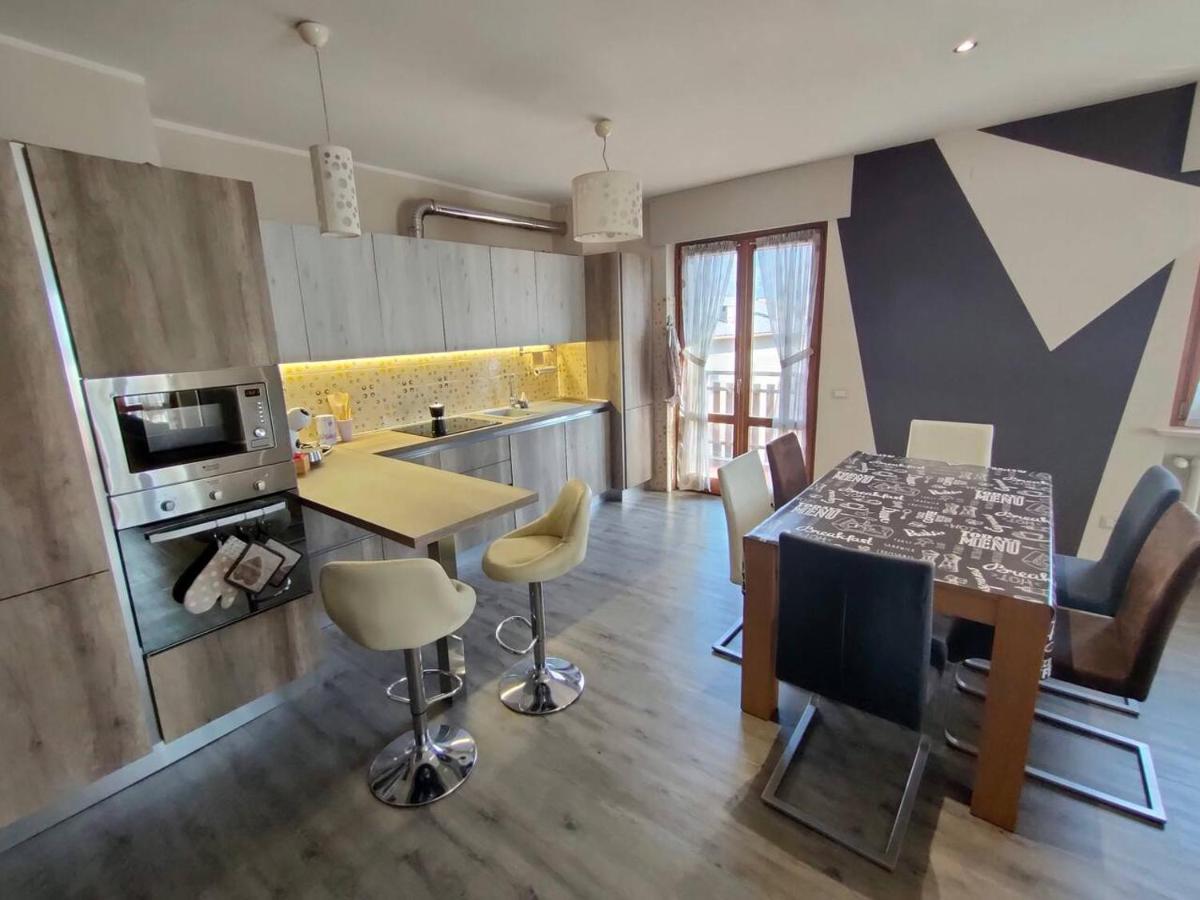 Appartamento Chentre En Ville - A 2 Passi Dal Centro - Parcheggio Gratuito - Cir-Vda-Aosta-0073 外观 照片