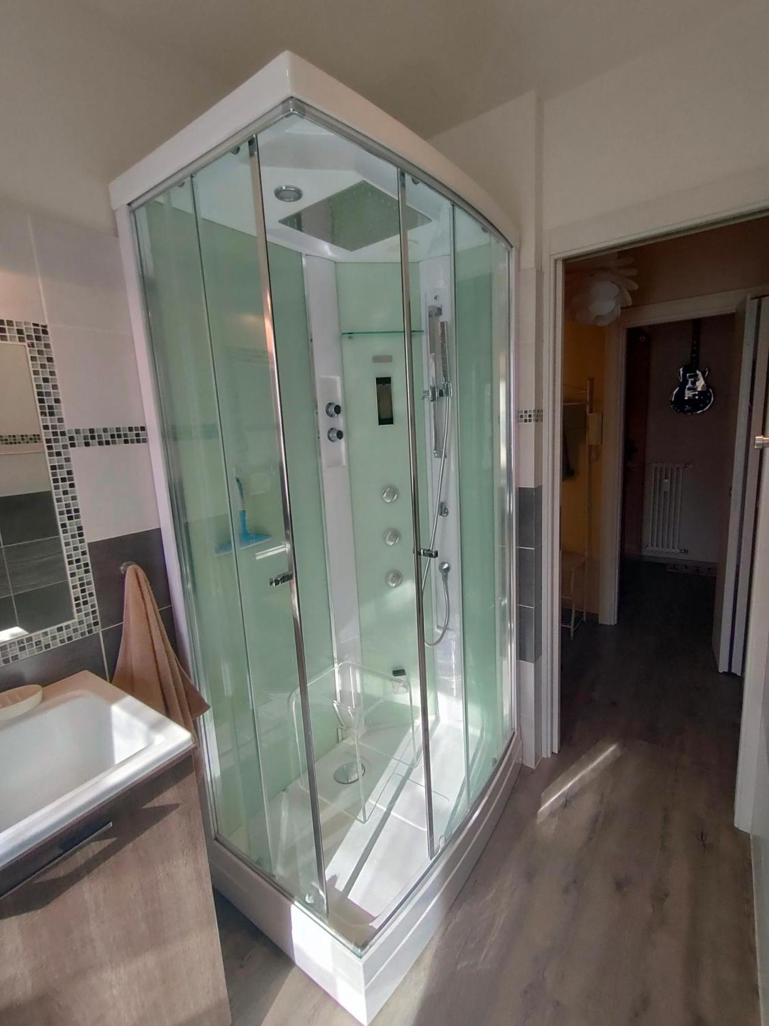 Appartamento Chentre En Ville - A 2 Passi Dal Centro - Parcheggio Gratuito - Cir-Vda-Aosta-0073 外观 照片