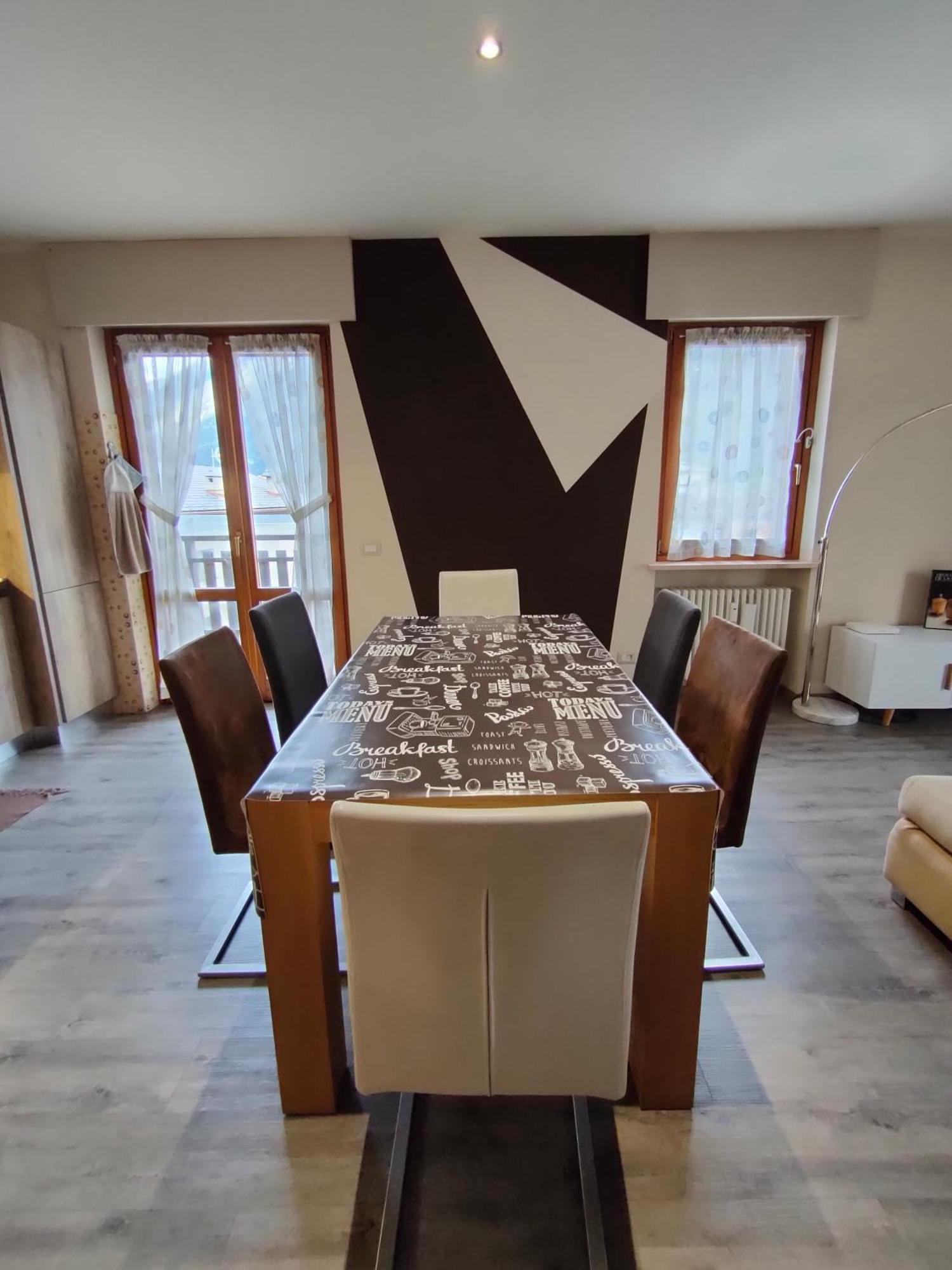 Appartamento Chentre En Ville - A 2 Passi Dal Centro - Parcheggio Gratuito - Cir-Vda-Aosta-0073 外观 照片